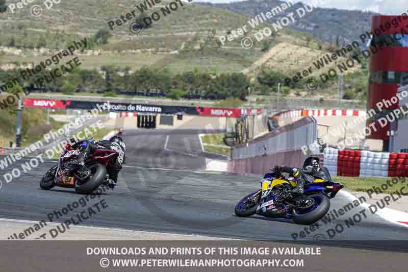 cadwell no limits trackday;cadwell park;cadwell park photographs;cadwell trackday photographs;enduro digital images;event digital images;eventdigitalimages;navarra;no limits trackdays;peter wileman photography;racing digital images;trackday digital images;trackday photos